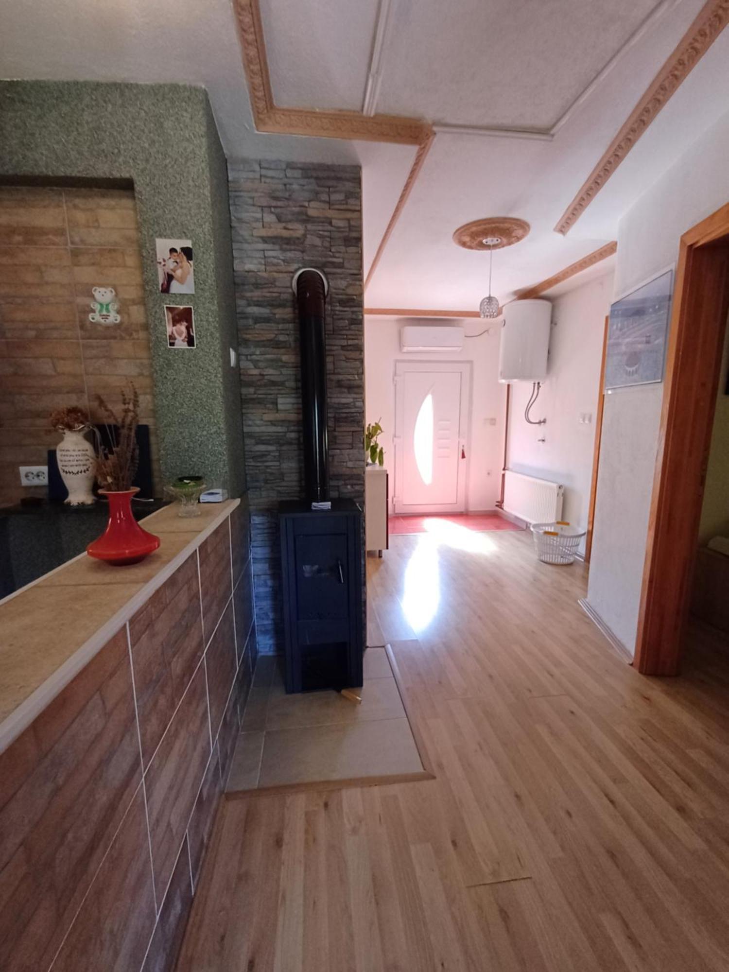 Apartman Denis Una Luzine Luaran gambar