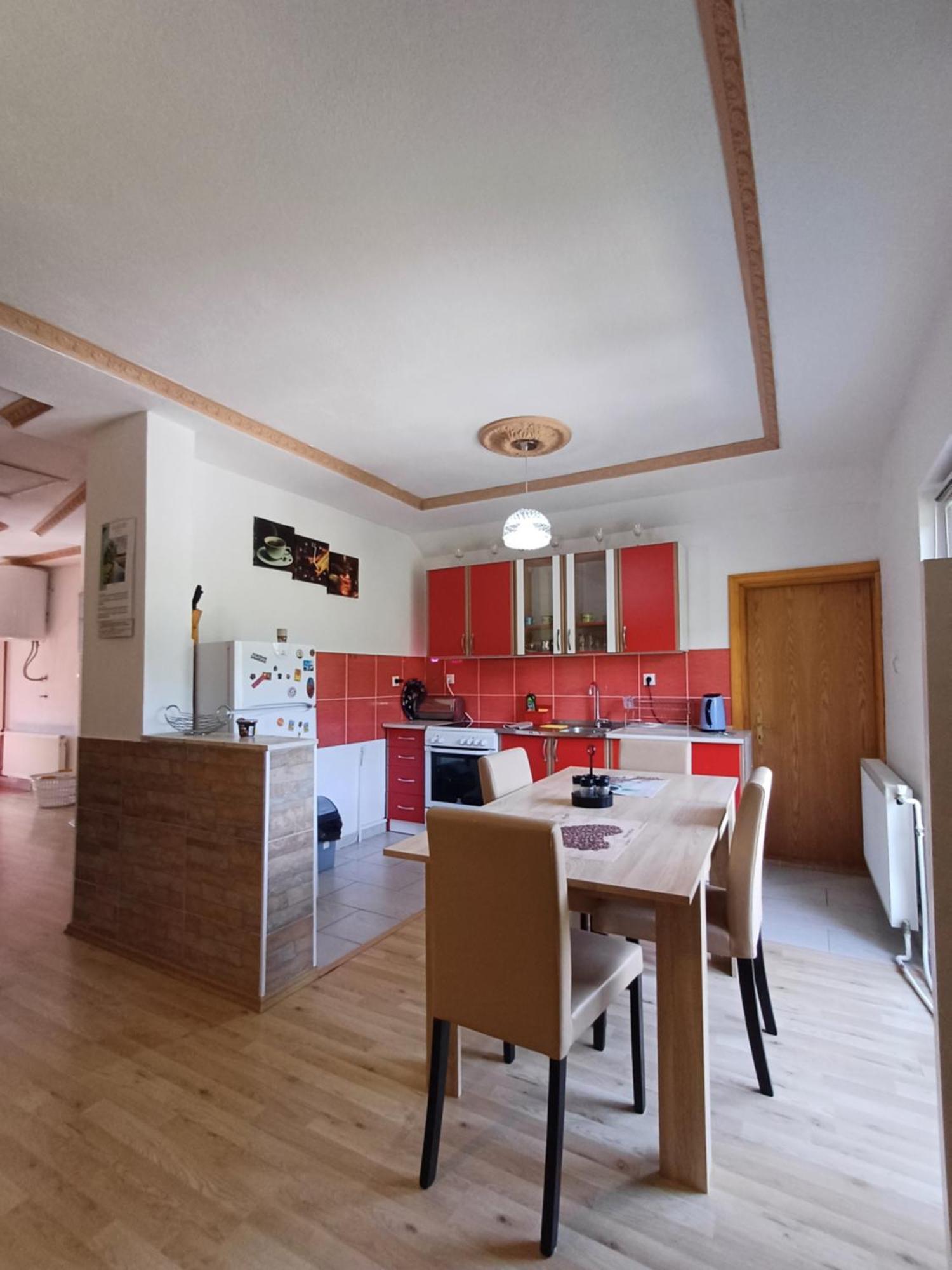 Apartman Denis Una Luzine Luaran gambar