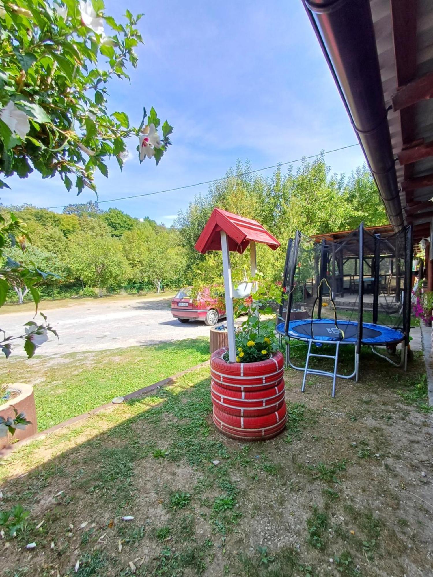 Apartman Denis Una Luzine Luaran gambar