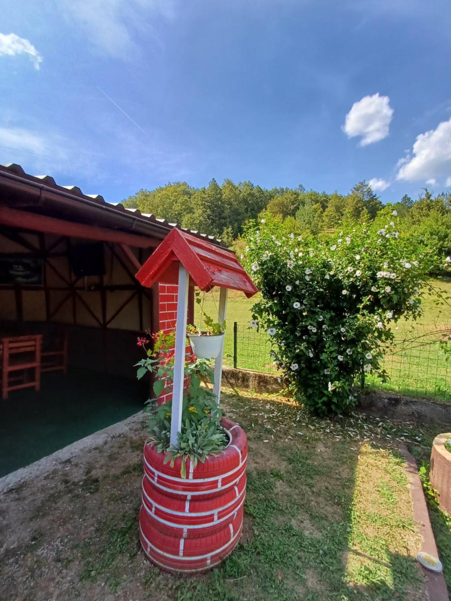 Apartman Denis Una Luzine Luaran gambar